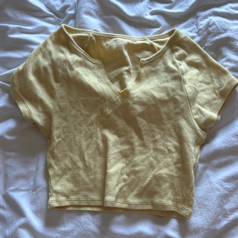 yellow pacsun crop top size xs